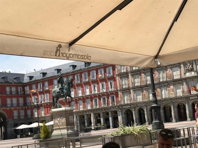 Plaza Mayor-Acogedor Apartamento En Edificio Historico Del Centro-Wifi Apartment Madrid Luaran gambar